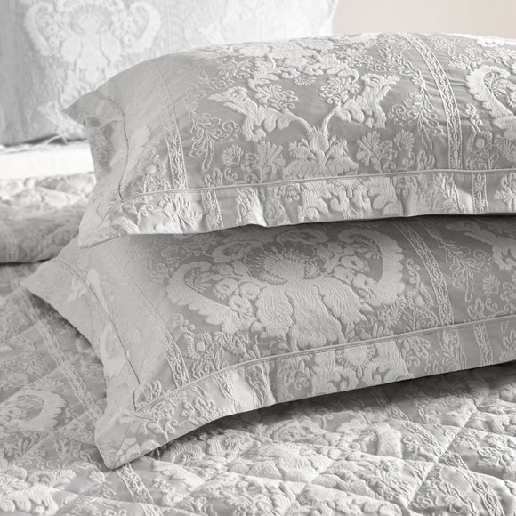 Carousel navigation image position 3 of 4