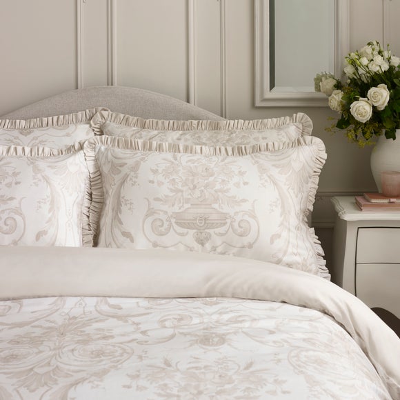 Carousel navigation image position 2 of 5