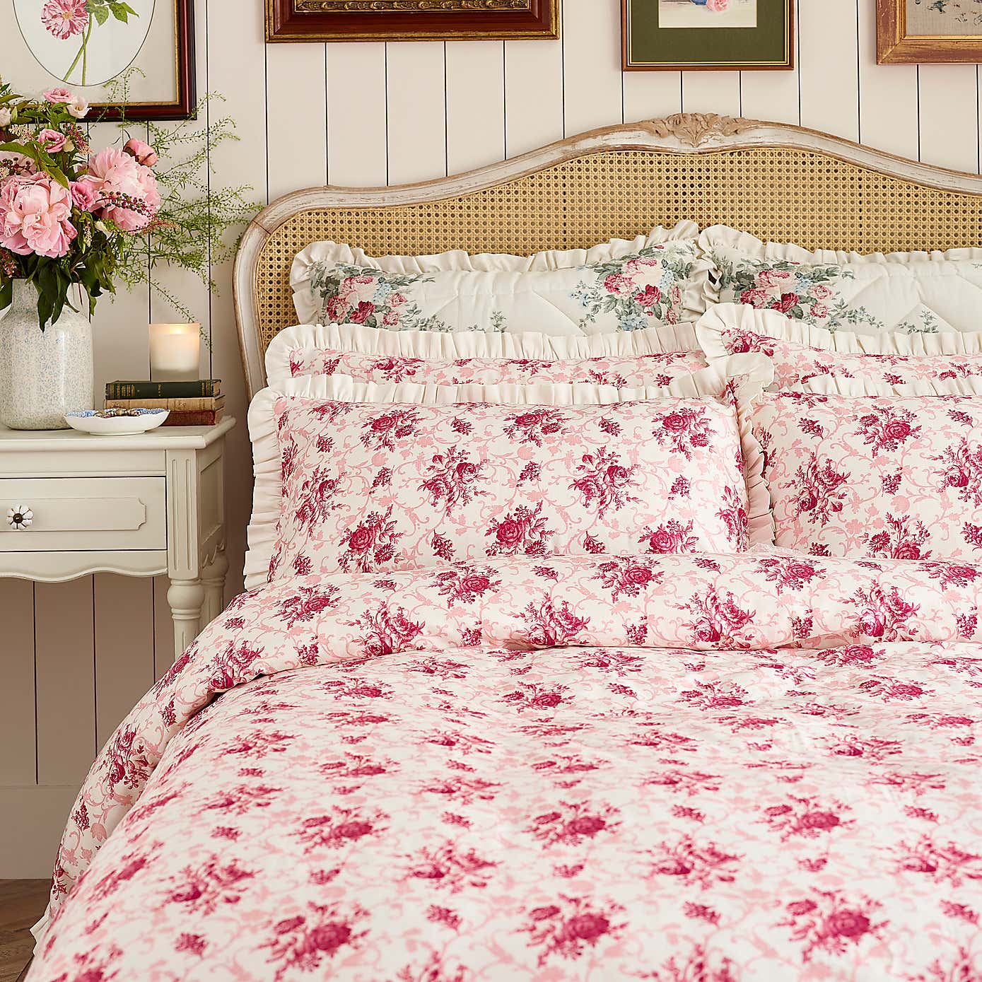 Carousel zoom image position 2 of 5