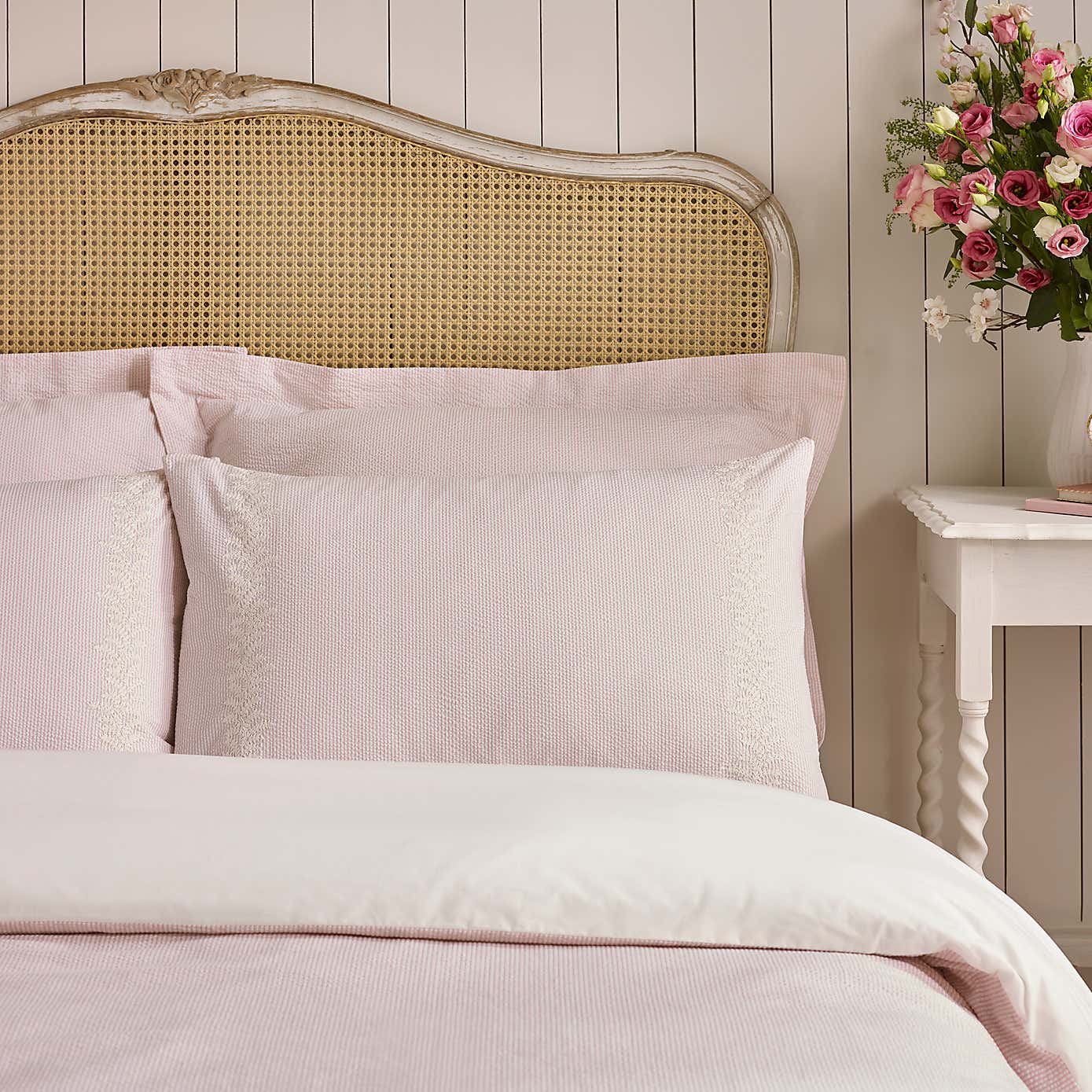 Carousel zoom image position 2 of 2