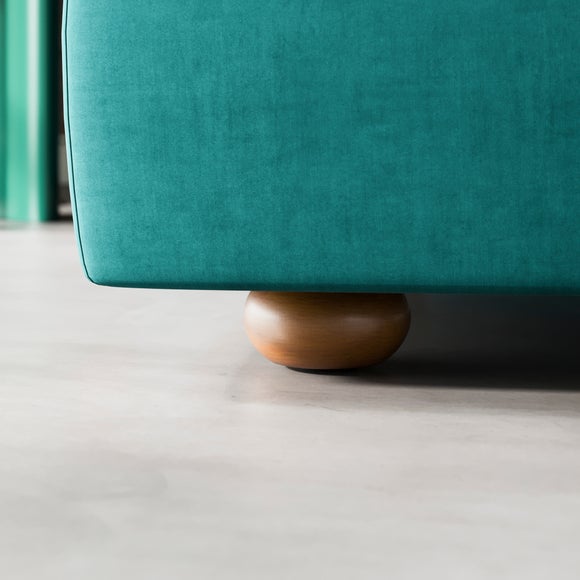 Carousel navigation image position 5 of 10