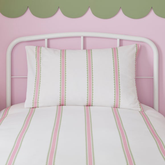 Carousel navigation image position 2 of 3