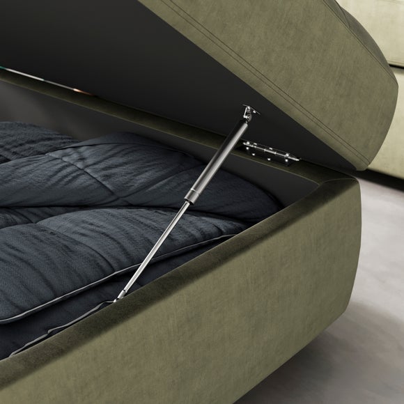 Carousel navigation image position 3 of 10