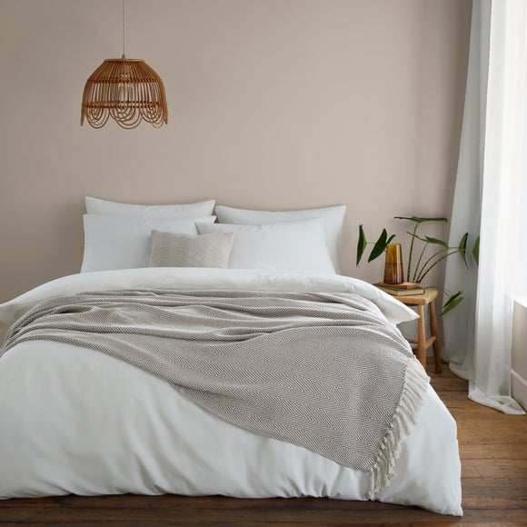 Carousel navigation image position 2 of 2