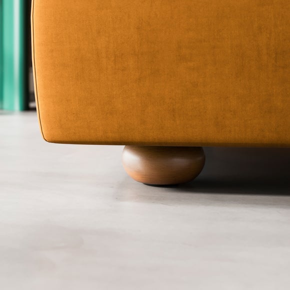 Carousel navigation image position 5 of 10