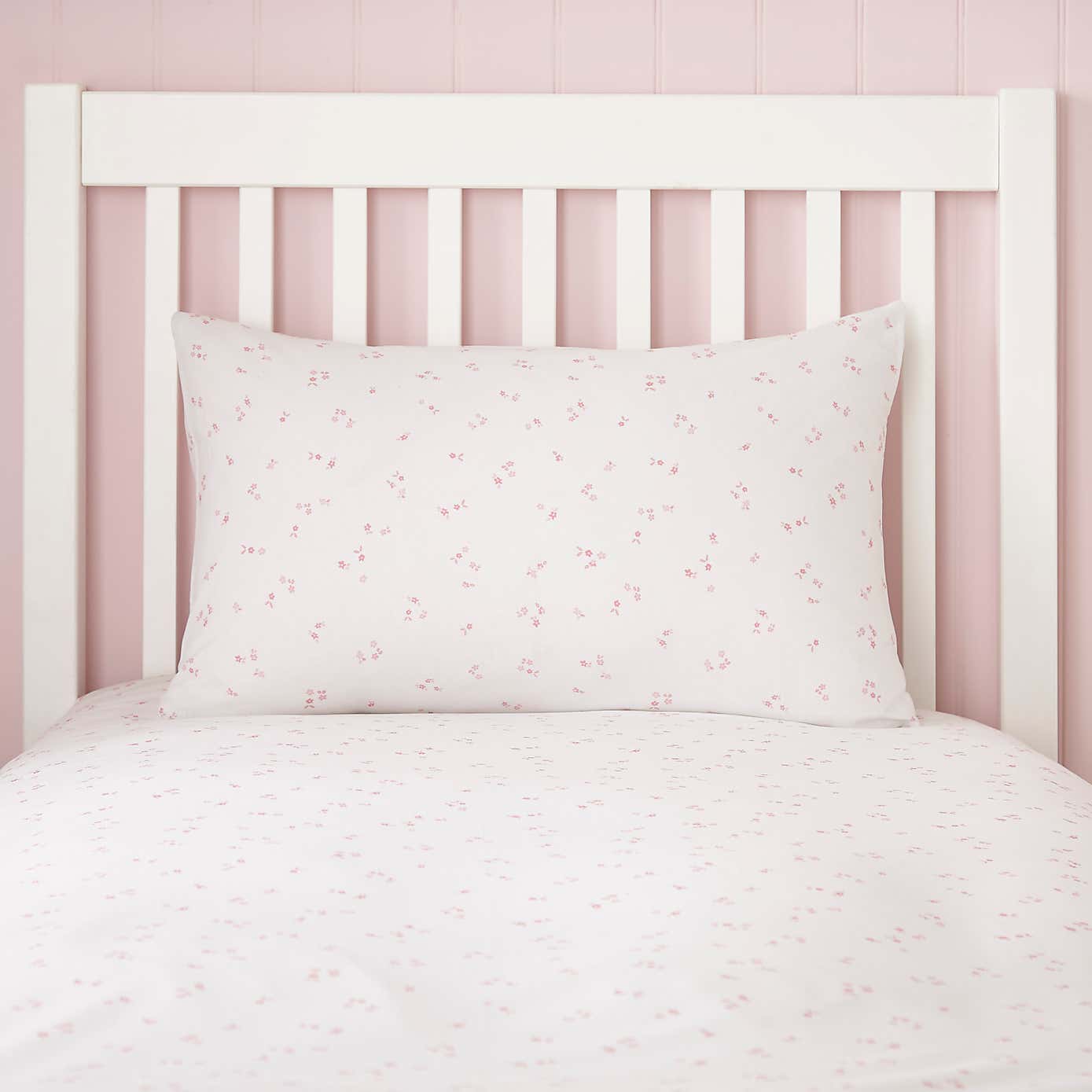 Carousel zoom image position 2 of 3