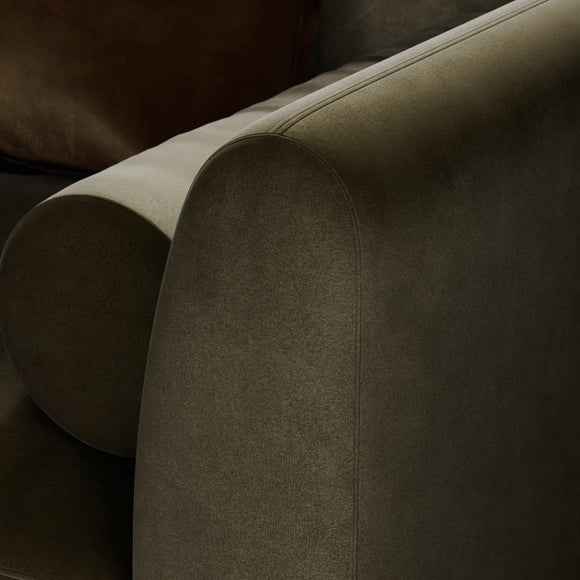 Carousel navigation image position 4 of 9