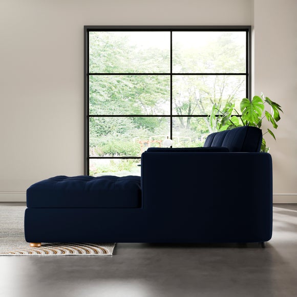 Carousel navigation image position 3 of 9