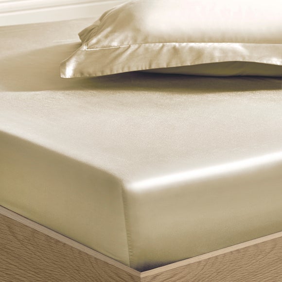 Dorma Luxury Temperature Control 100% TENCEL Fitted Sheet