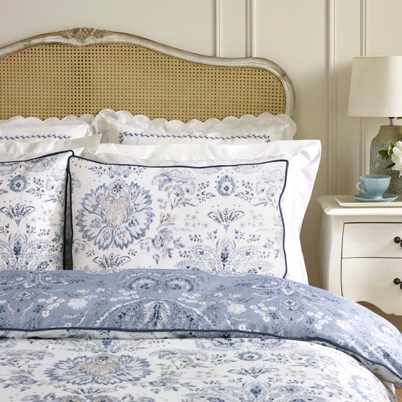 Carousel navigation image position 2 of 5