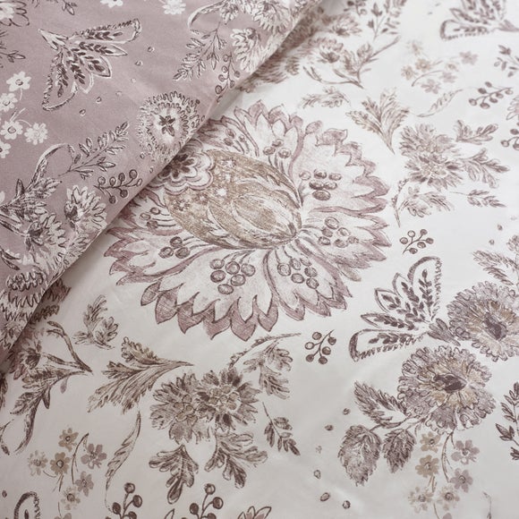 Carousel navigation image position 3 of 5