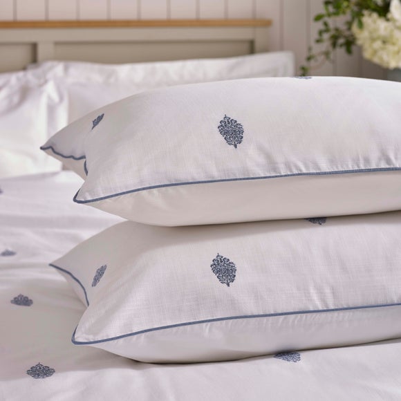 Carousel navigation image position 4 of 6