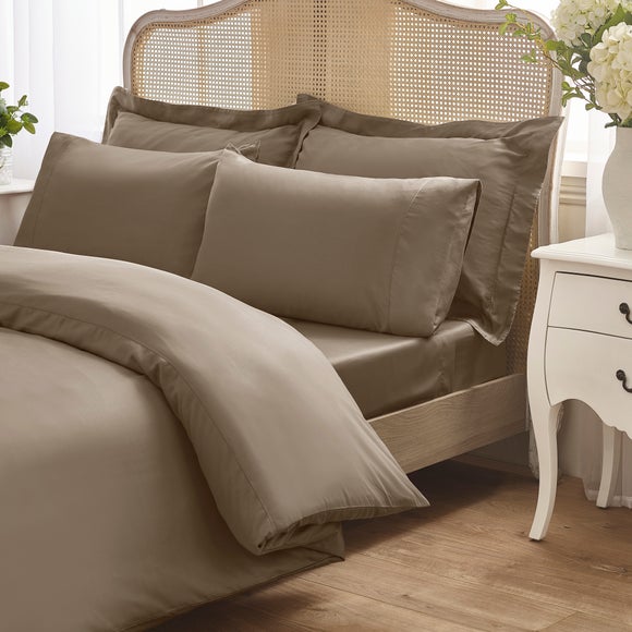 Carousel navigation image position 3 of 3