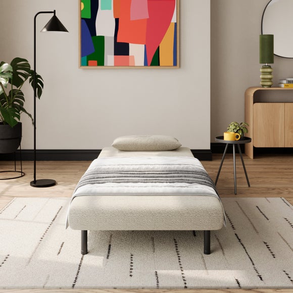 Carousel navigation image position 2 of 9