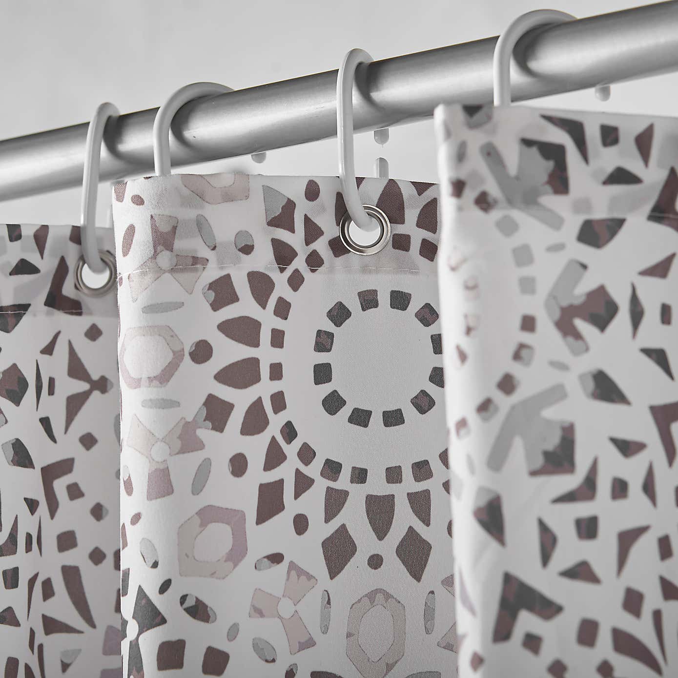 Carousel zoom image position 3 of 3