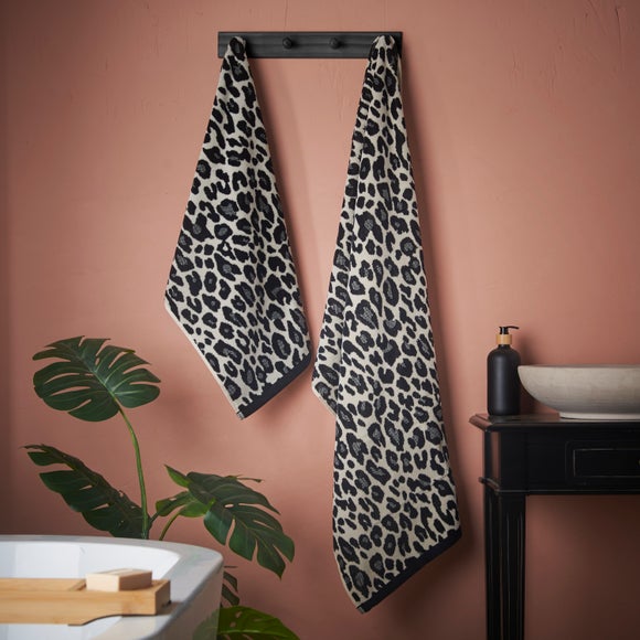 View Leopard Print Cotton Towel View Leopard Print Cotton Towel
