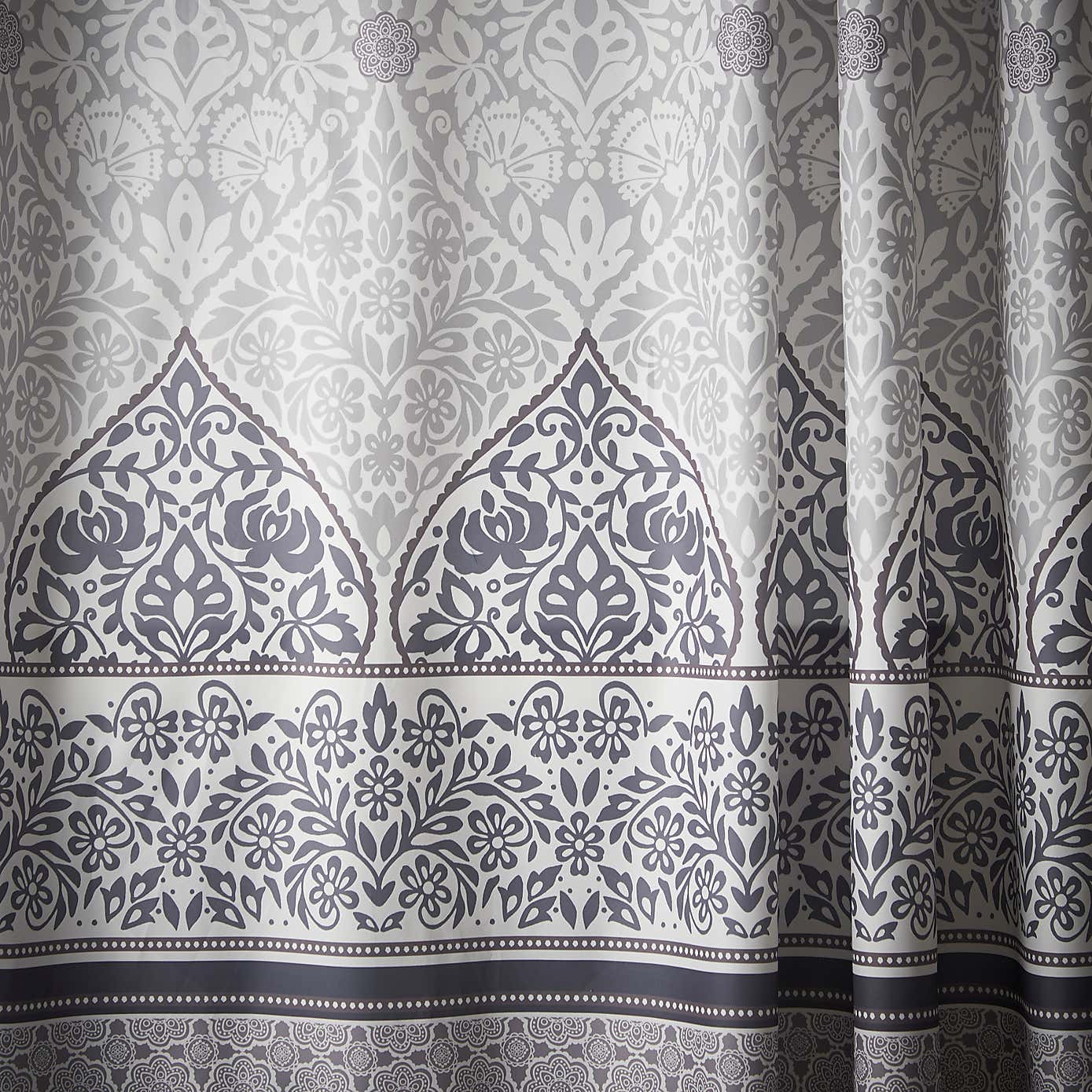 Carousel zoom image position 2 of 3