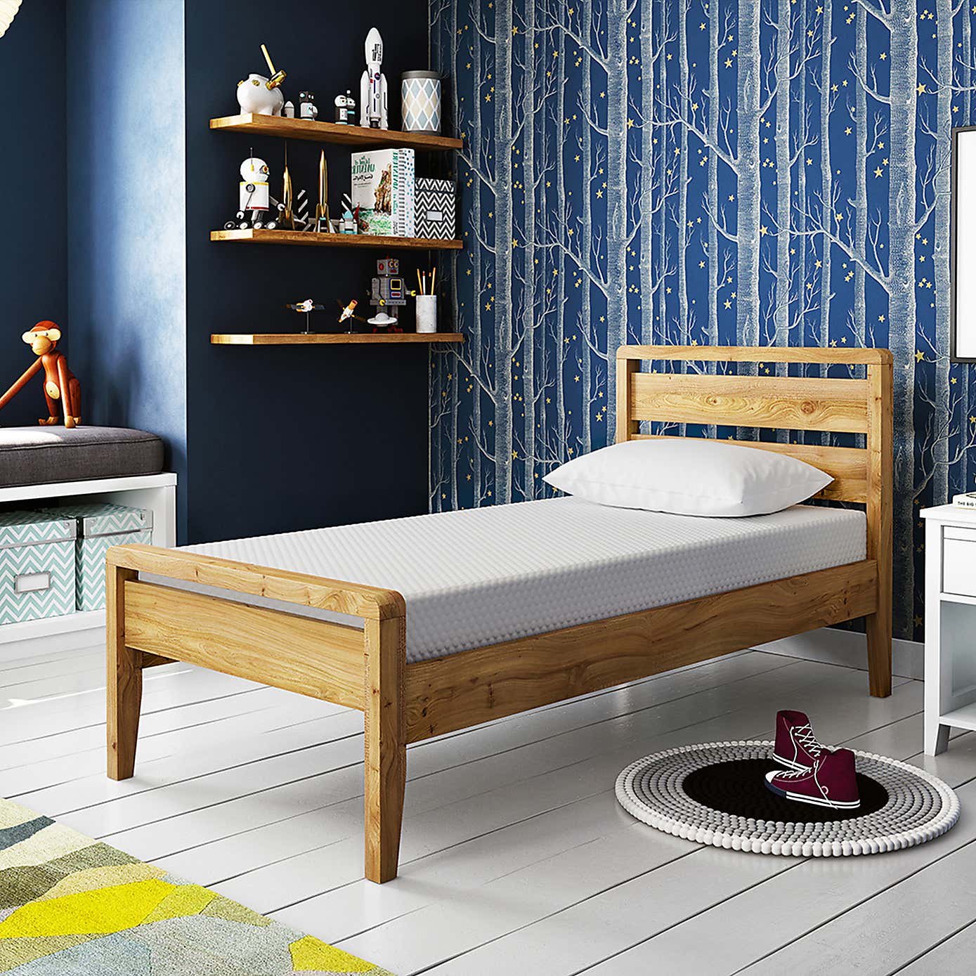 Carousel zoom image position 2 of 3