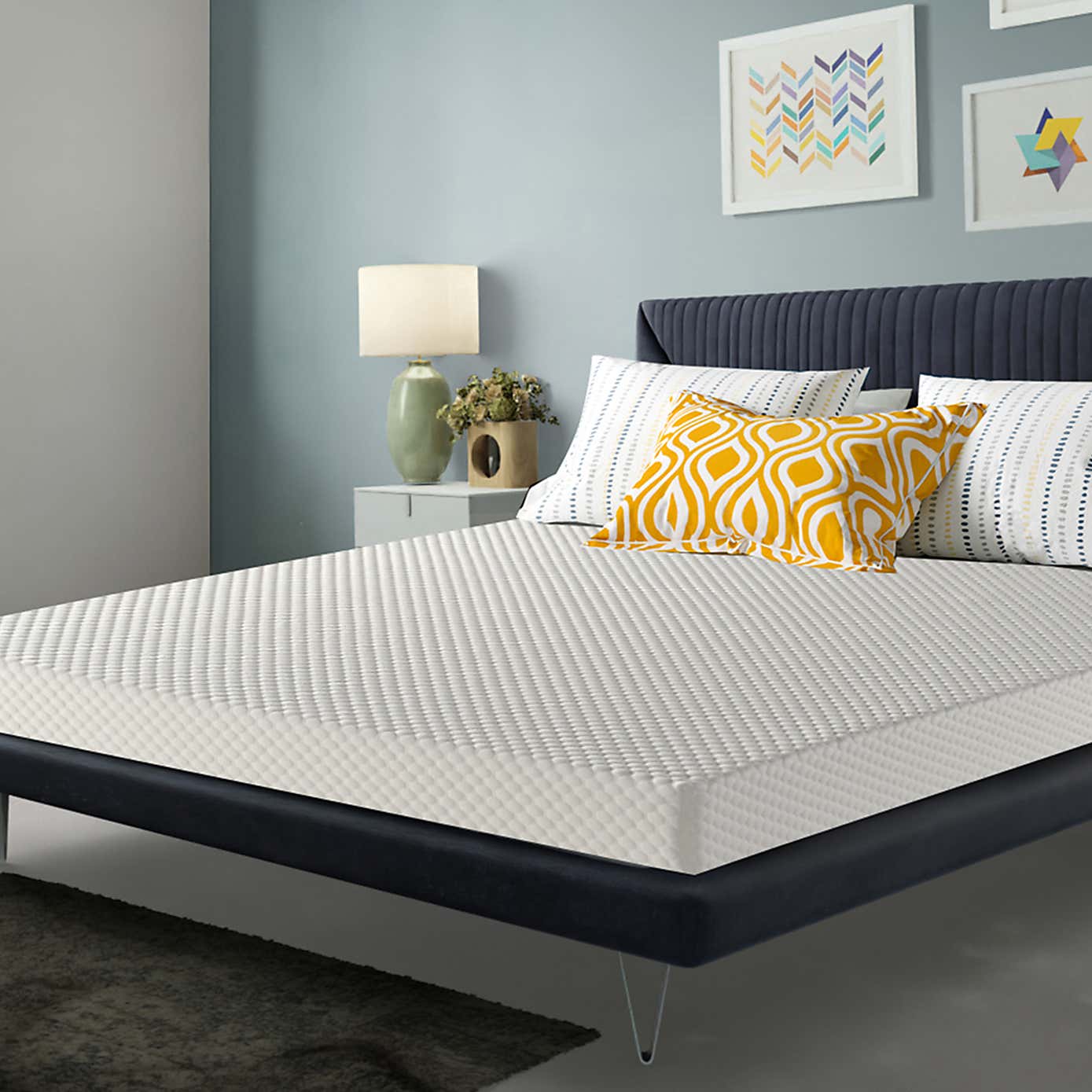 Carousel zoom image position 2 of 3