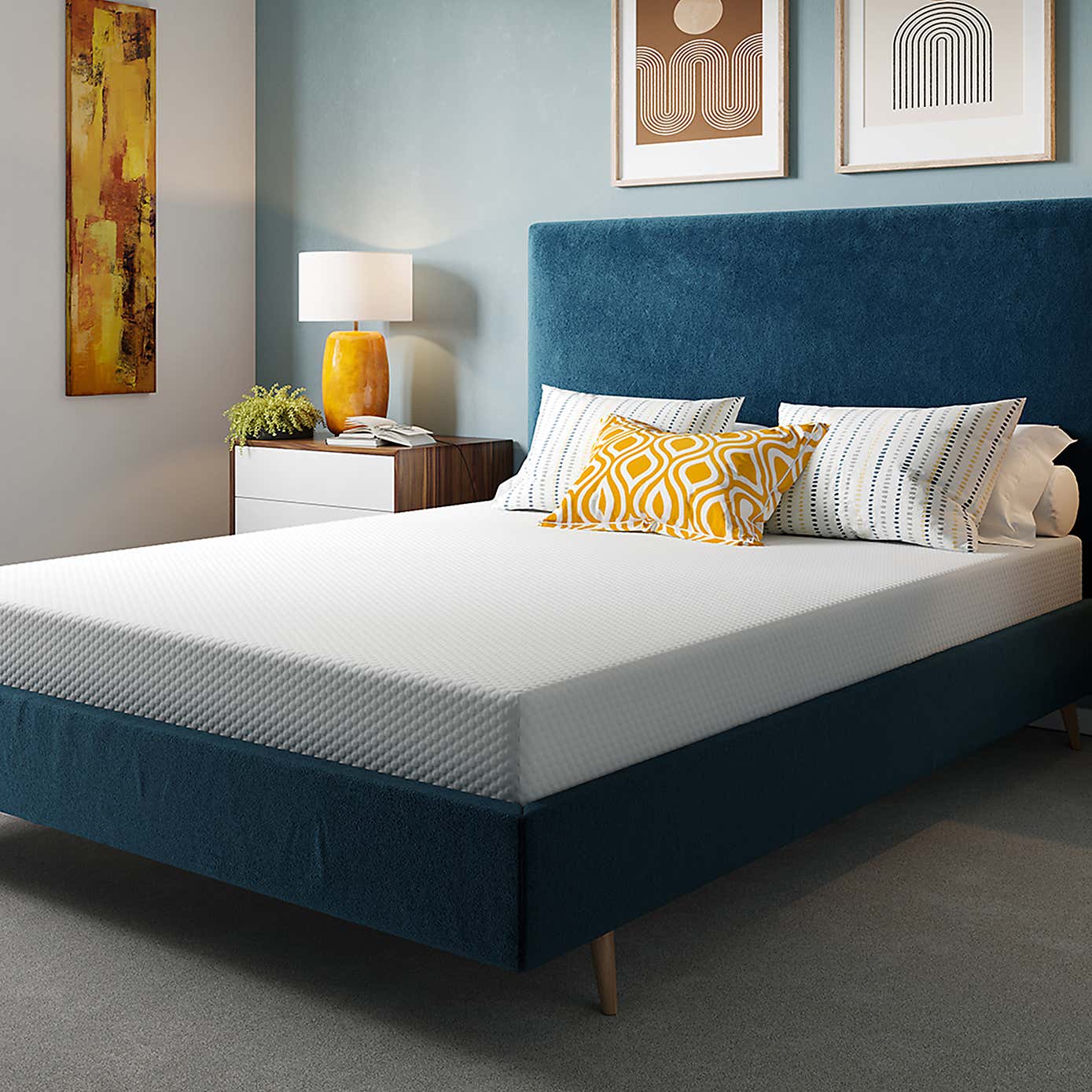 Carousel zoom image position 2 of 3