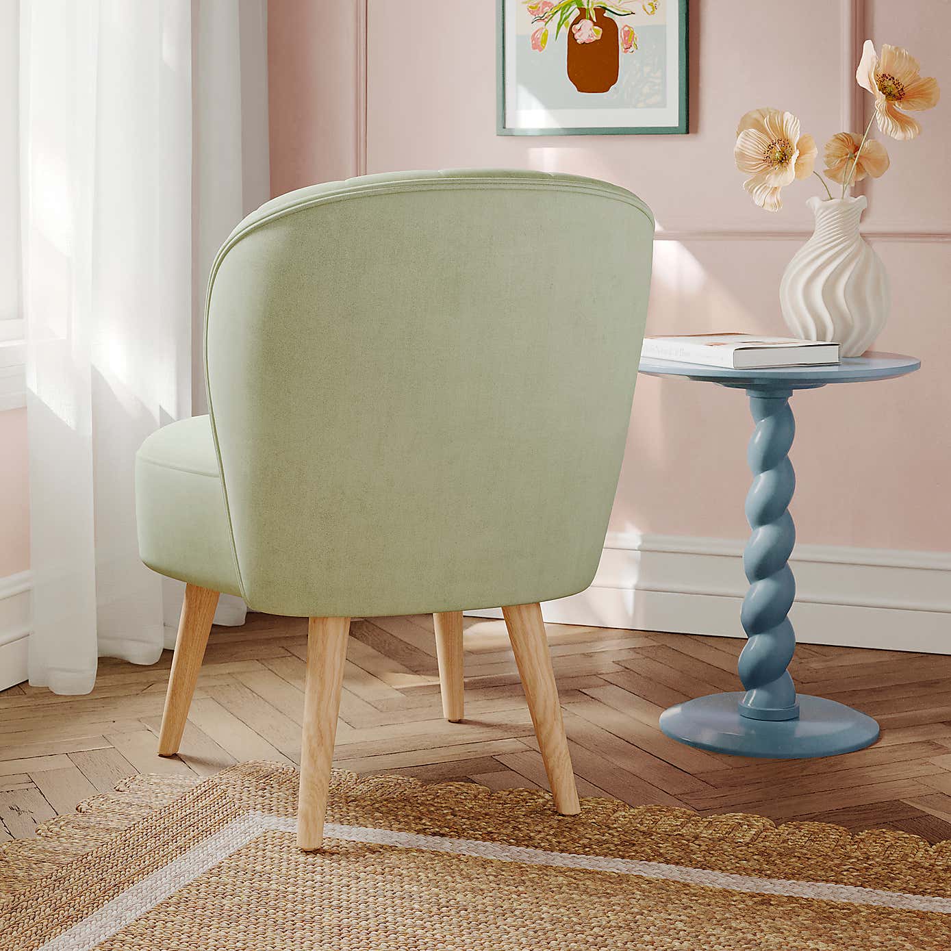 Carousel zoom image position 2 of 9