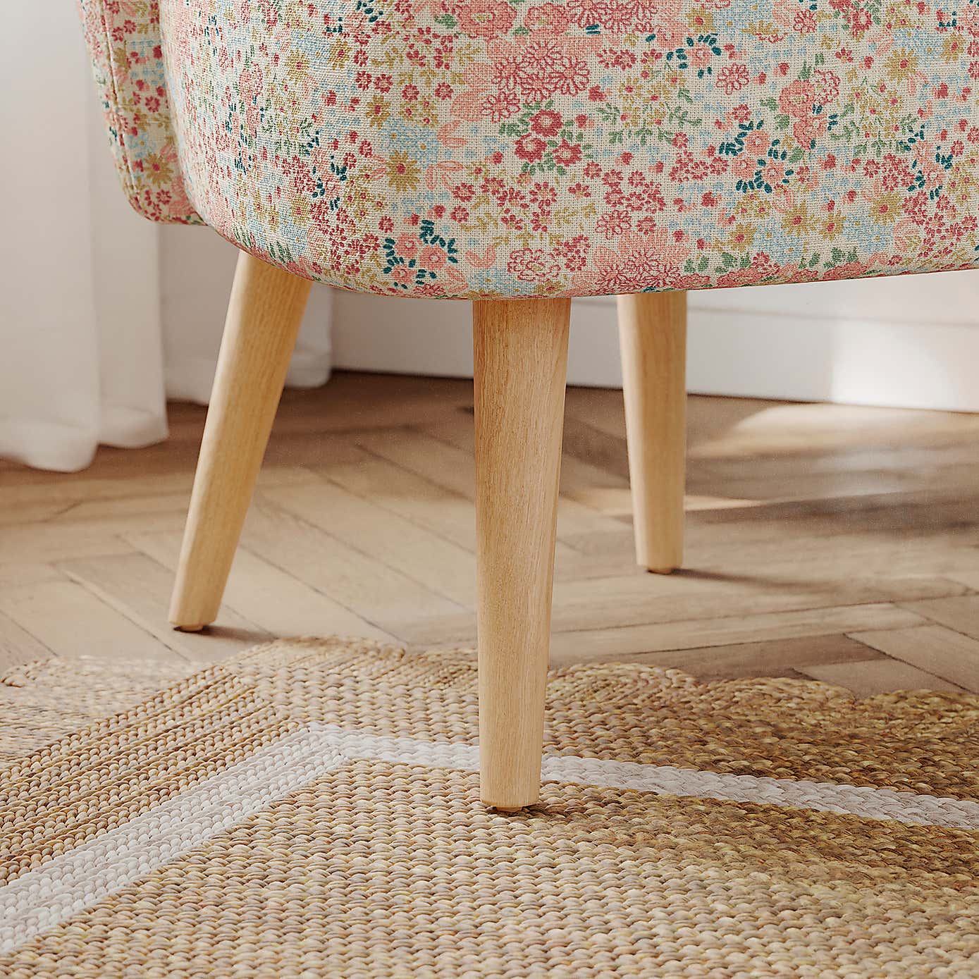 Carousel zoom image position 5 of 9