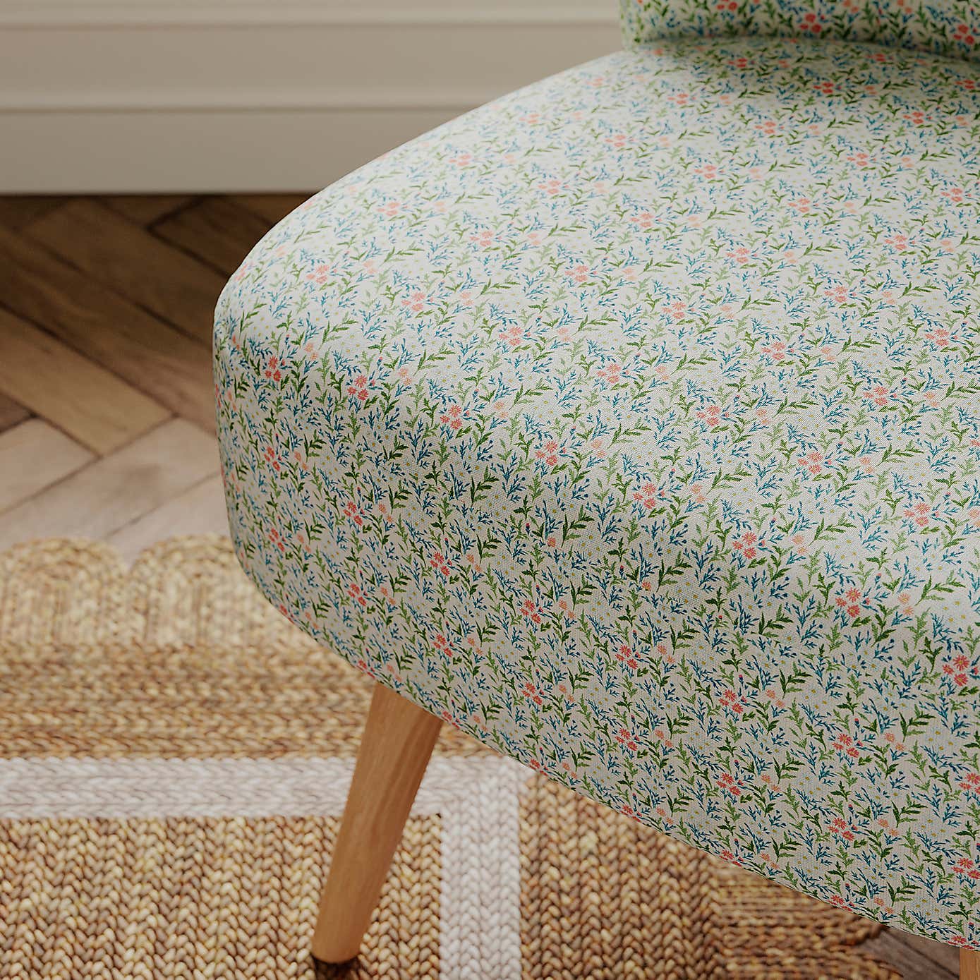 Carousel zoom image position 4 of 9