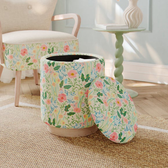 Carousel navigation image position 2 of 9