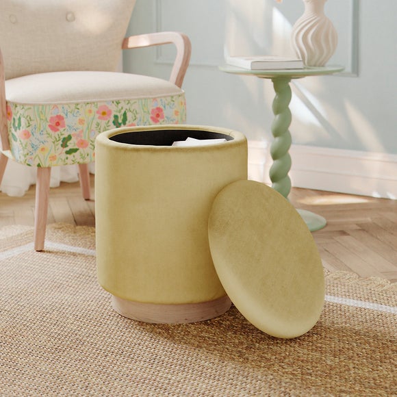 Carousel navigation image position 2 of 9