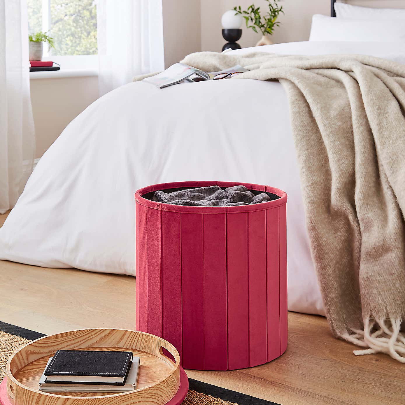 Carousel zoom image position 3 of 5