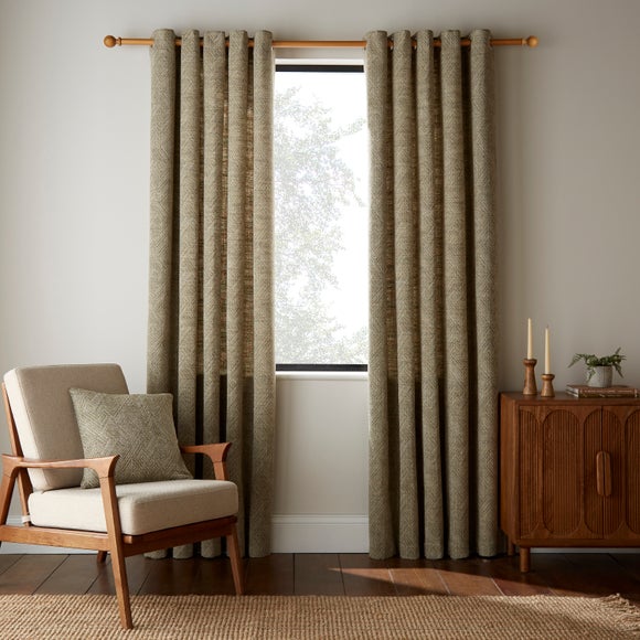 Carousel navigation image position 2 of 6