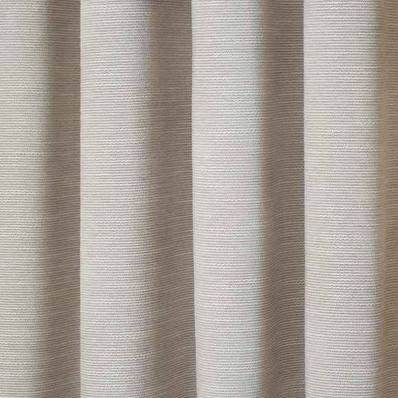 Carousel navigation image position 3 of 6