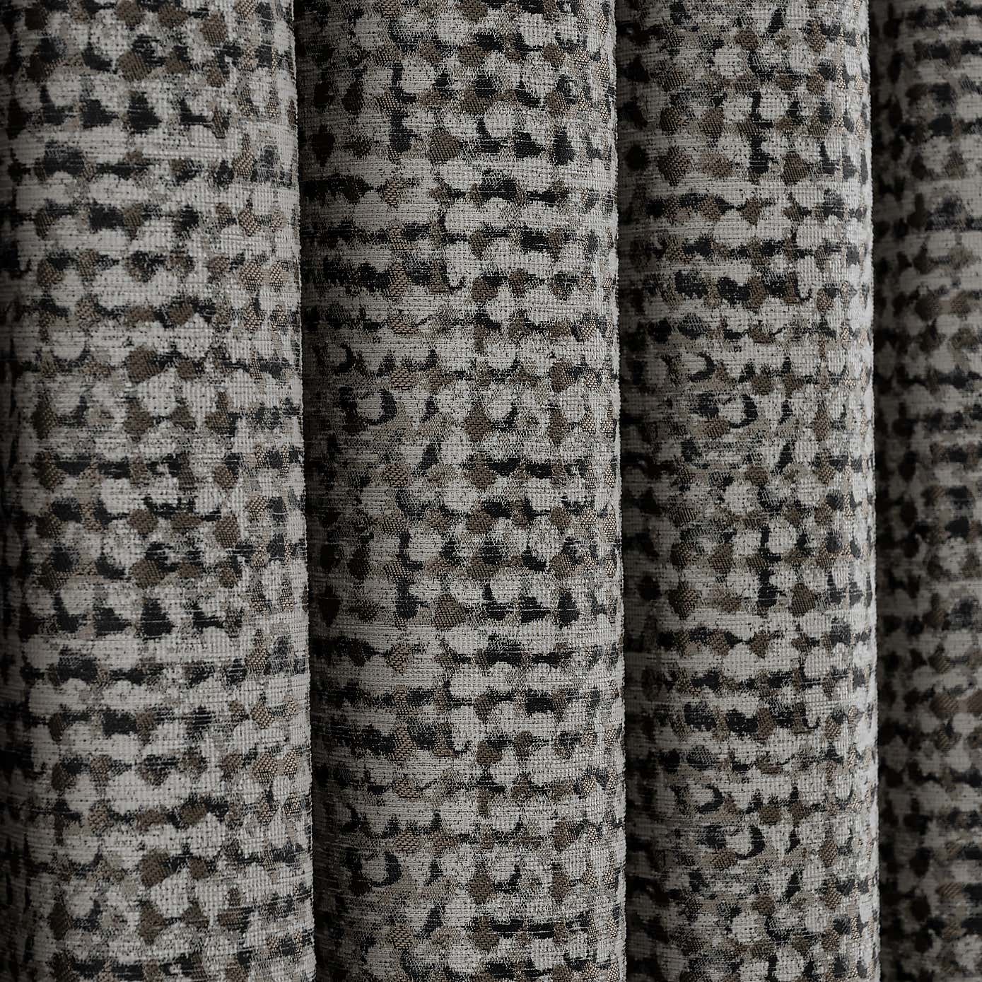 Carousel zoom image position 3 of 6