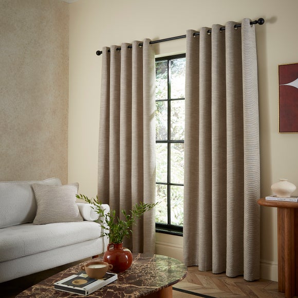 Carousel navigation image position 2 of 6