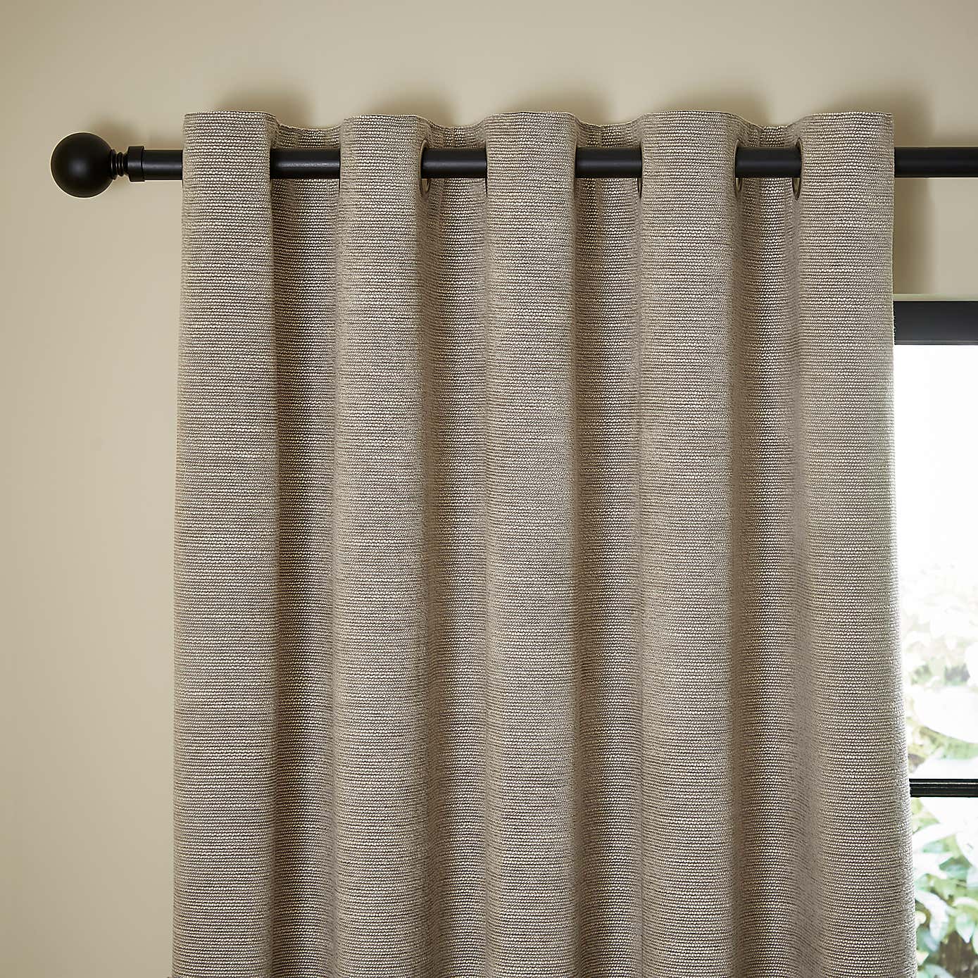 Carousel zoom image position 1 of 5