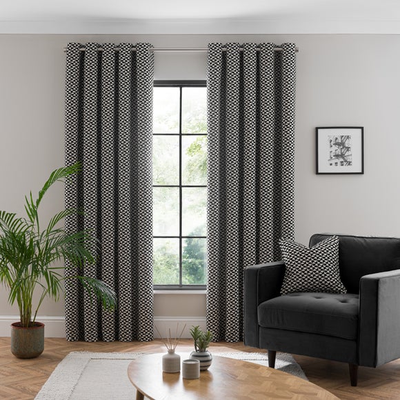 Carousel navigation image position 2 of 7