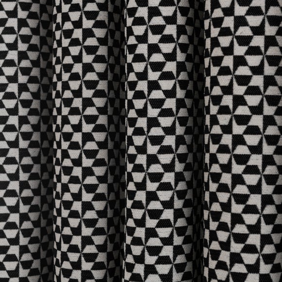 Carousel navigation image position 3 of 7