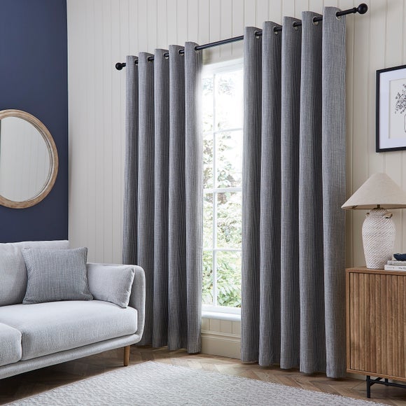 Carousel navigation image position 2 of 7