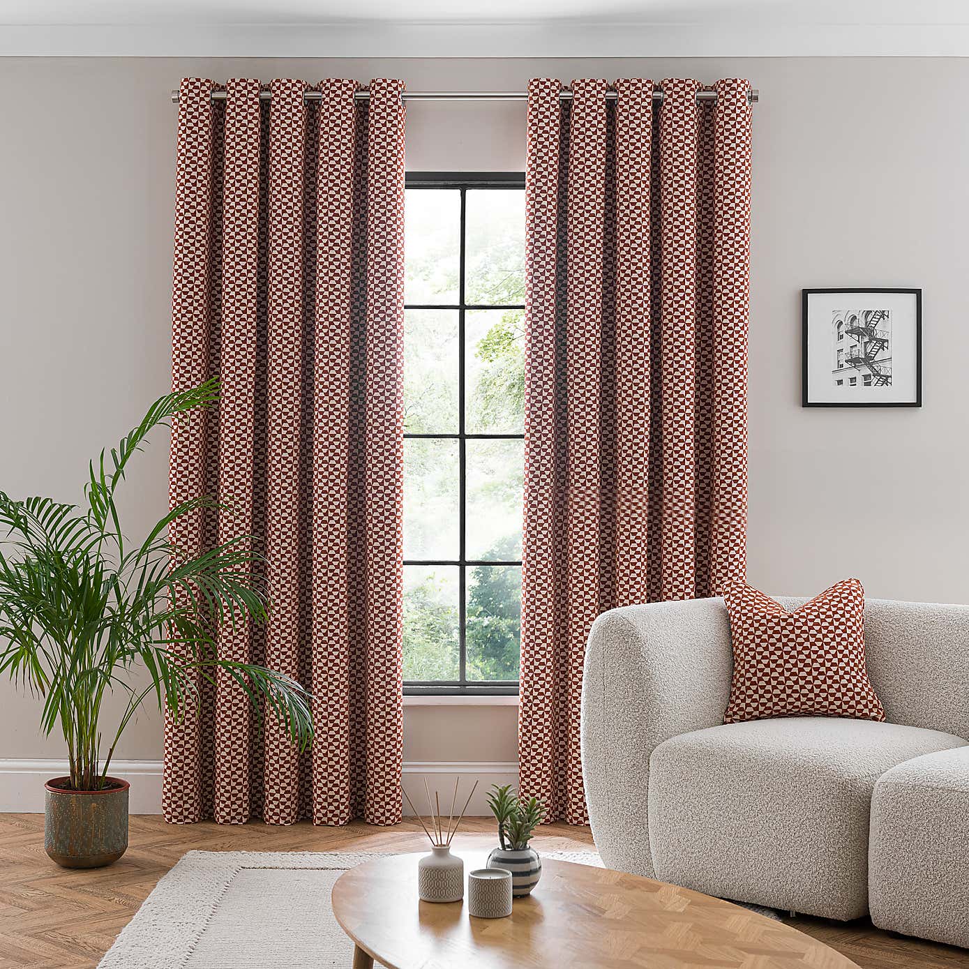 Carousel zoom image position 2 of 6