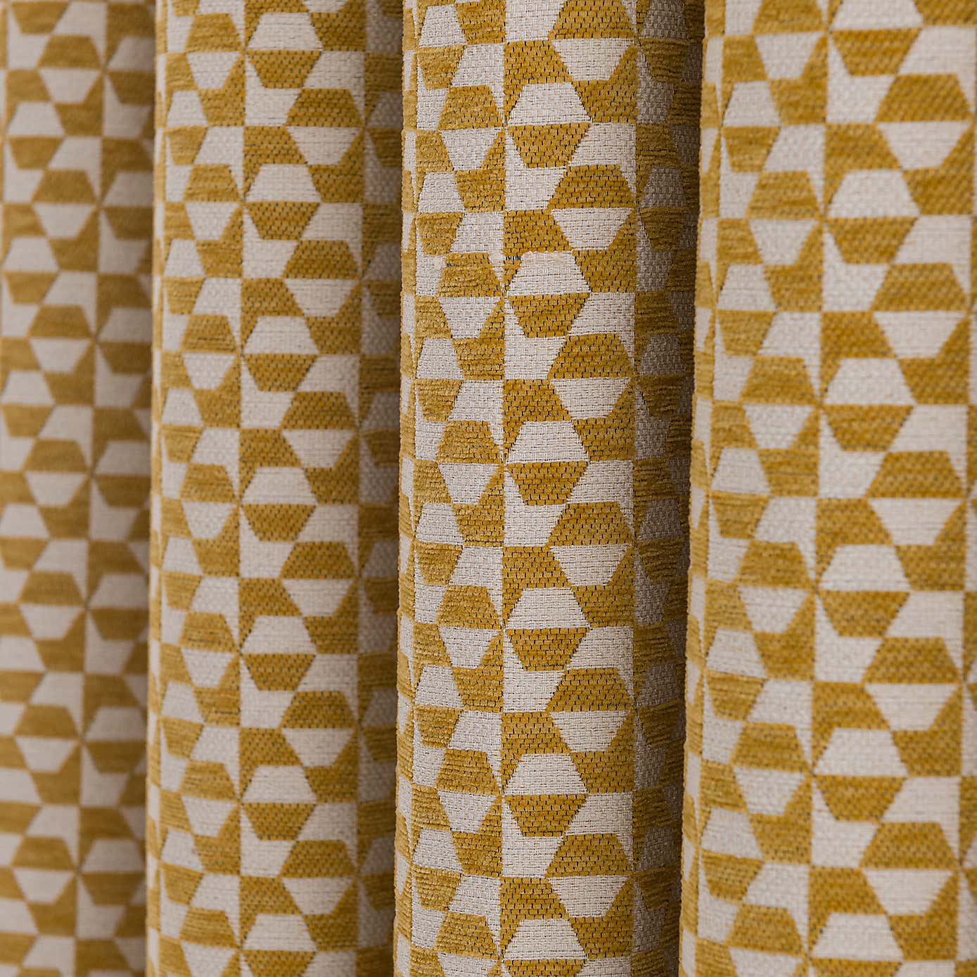 Carousel zoom image position 3 of 6