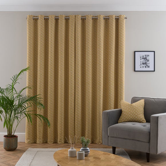 Carousel navigation image position 4 of 7