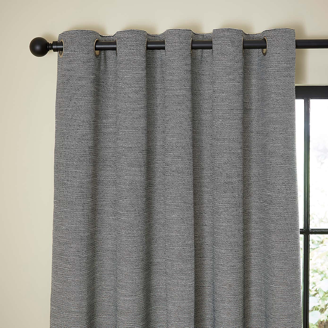 Carousel zoom image position 1 of 5