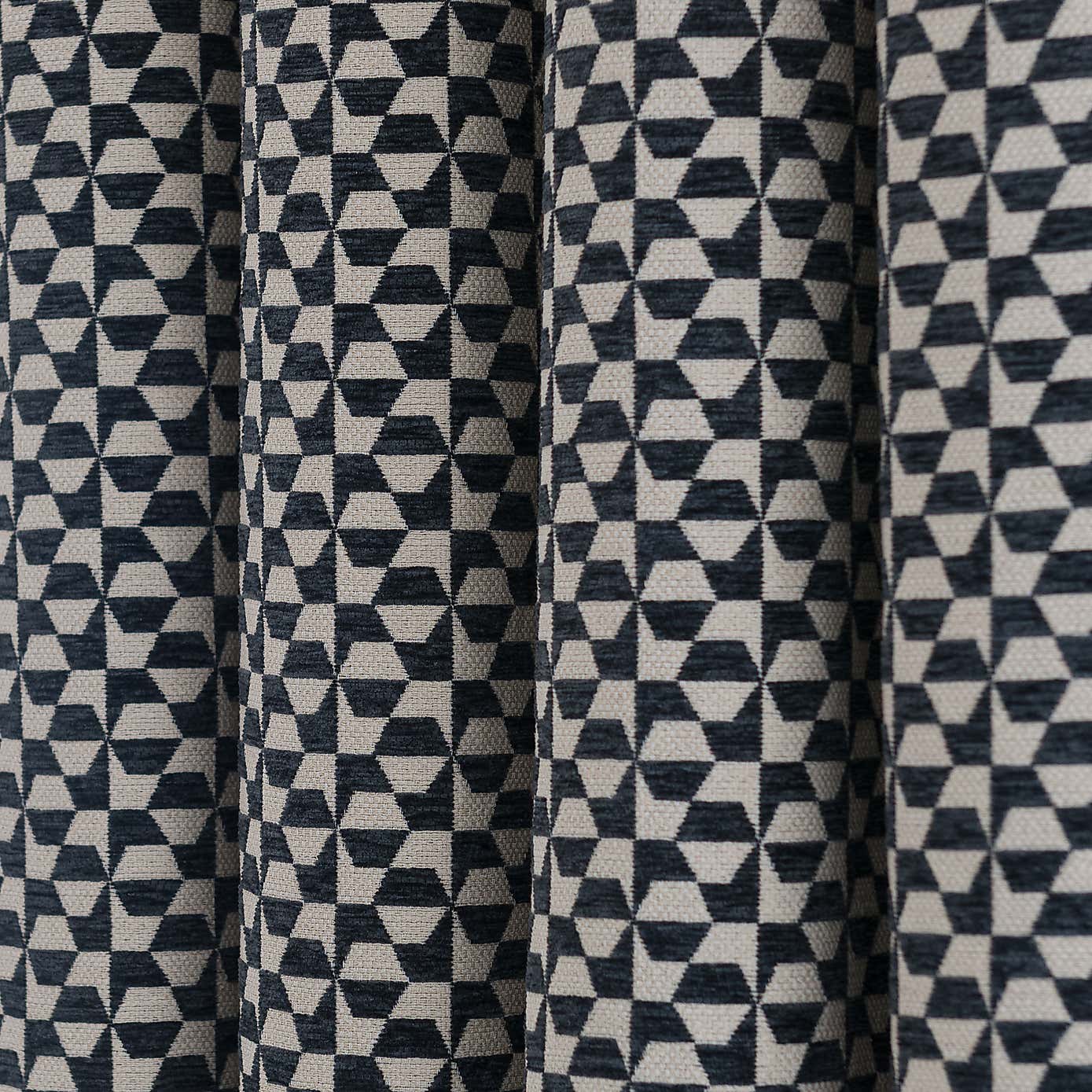 Carousel zoom image position 3 of 6