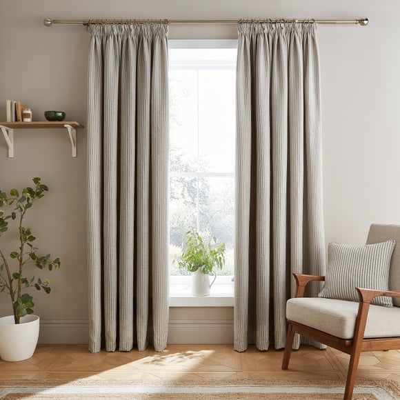 Carousel navigation image position 2 of 7