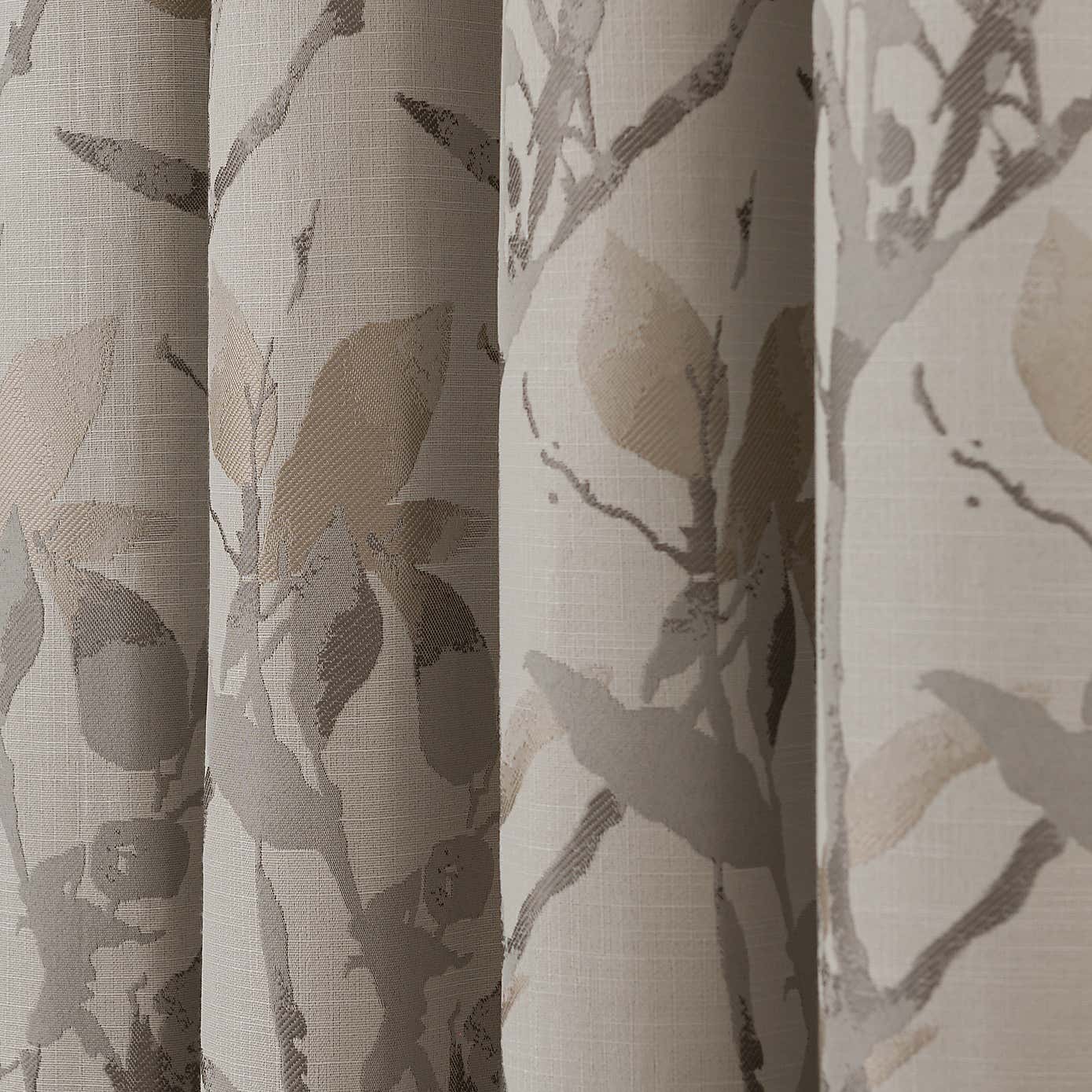 Carousel zoom image position 3 of 6