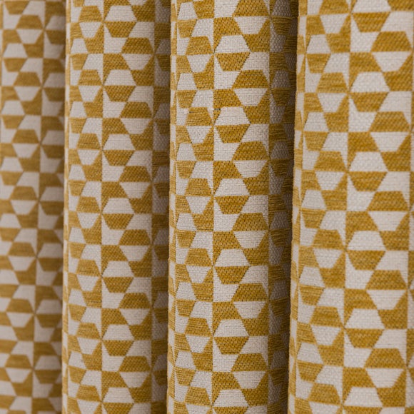 Carousel navigation image position 3 of 7