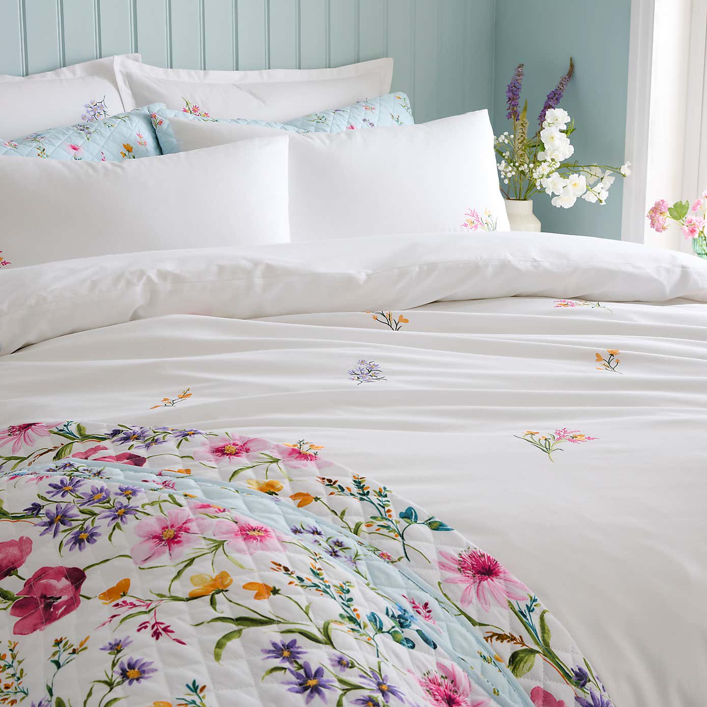 Carousel zoom image position 3 of 5