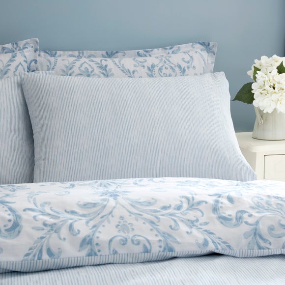 Carousel navigation image position 4 of 8