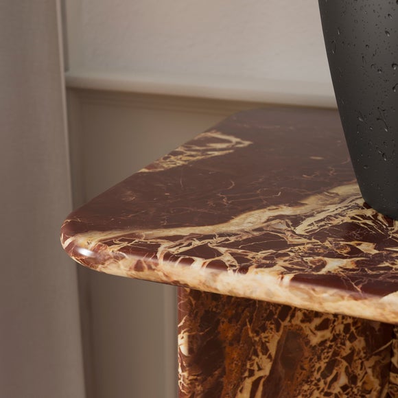 Carousel navigation image position 3 of 7