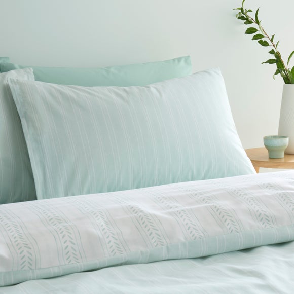 Carousel navigation image position 3 of 8